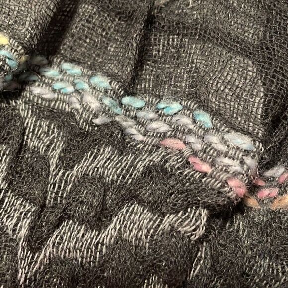 Layers by Lizden soft textured embroidered scarf - Picture 10 of 10